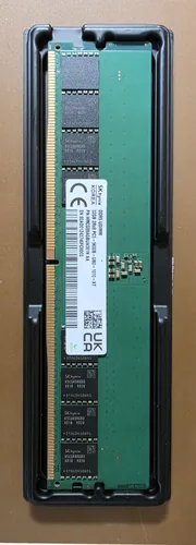 SK hynix 32GB DDR5-5600 UDIMM memory module, part HMCG88AGBUA081N — the type of used memory Ocitech buys